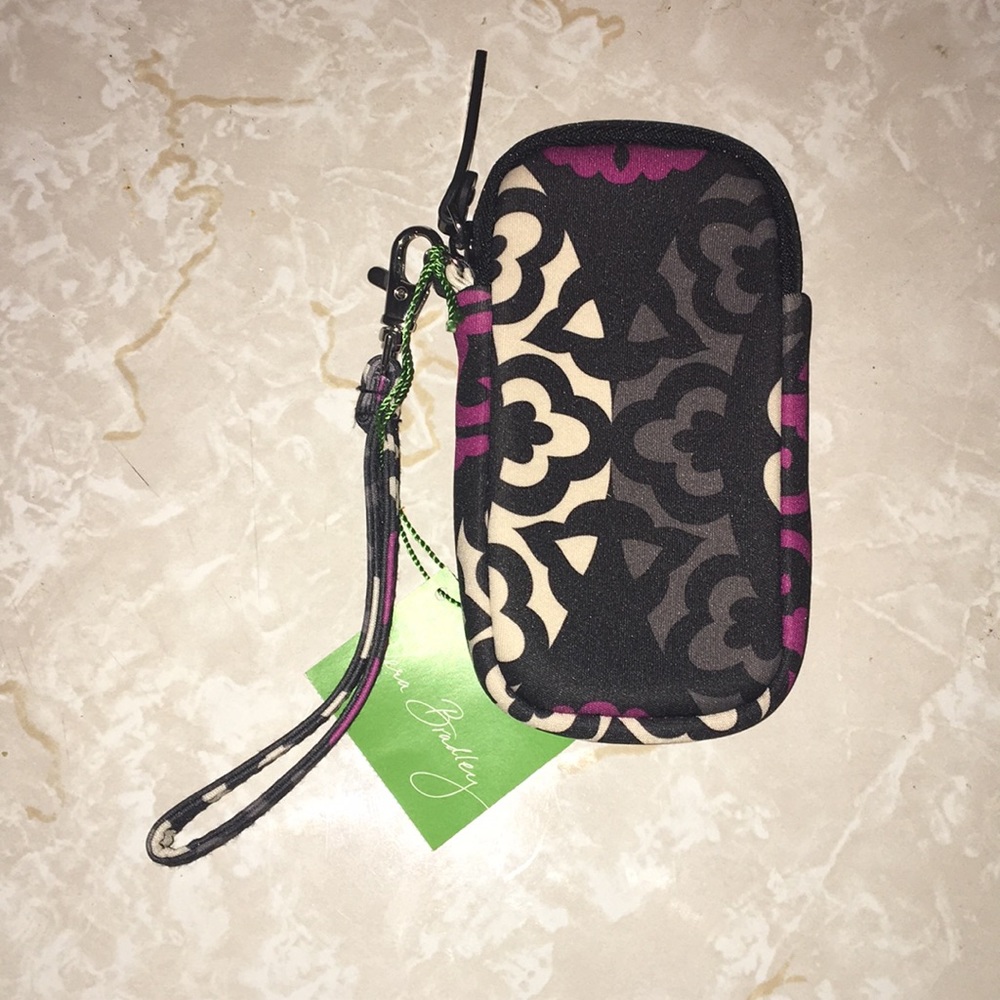 NWT Vera Bradley Tech Wristlet